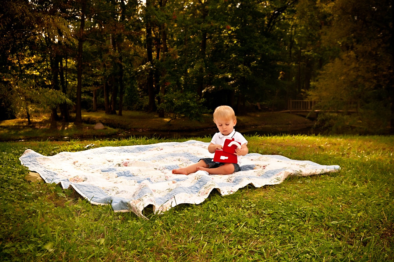 child, portrait, outdoor, natural light, Northern VA