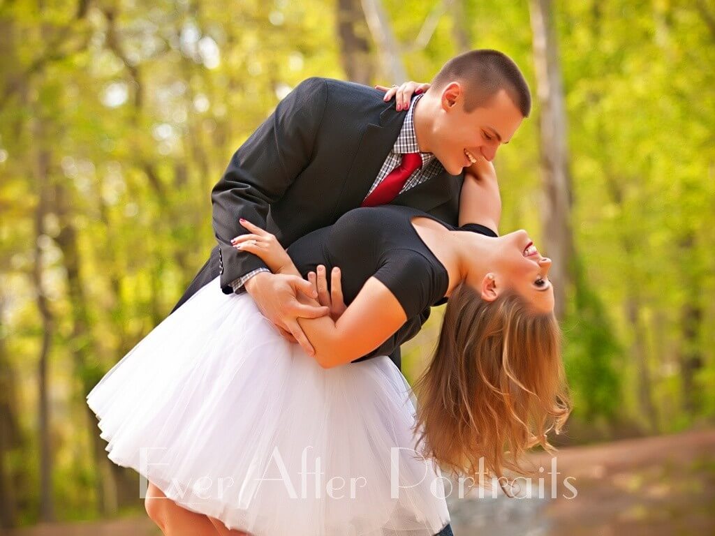 Couples portrait in outdoor studio northern virginia family photographer