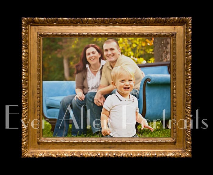 00-professional-photographer-Portrait-Park-Framed Family