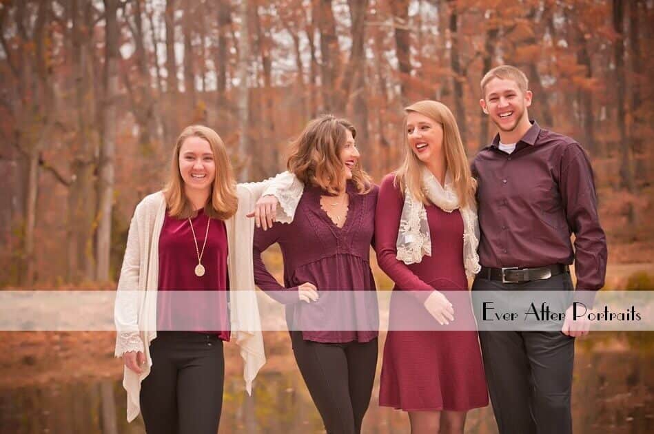 family-photographer-oakton-va-portrait-photography-studio-fall-family-portrait-session-1 family photographer oakton va